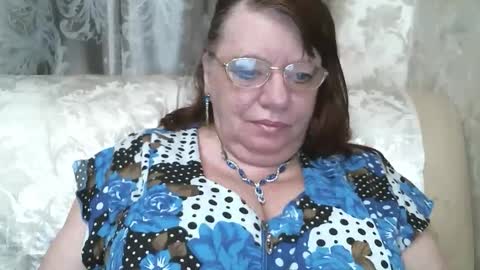 Snapshot of susanaahsun chatting on 6, 3, 2026 SusanaAhSun online show from 6, 3, 2026