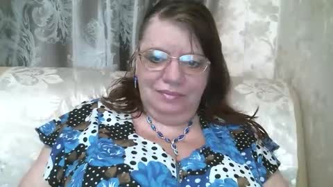 Snapshot of susanaahsun chatting on 9, 4, 2026 SusanaAhSun online show from 9, 4, 2026