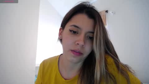Snapshot of susanaduncann chatting on 12, 1, 2025 Susana online show from 12, 1, 2025