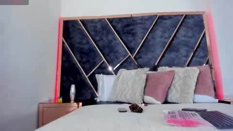 susanahenao online show from 7, 1, 2026