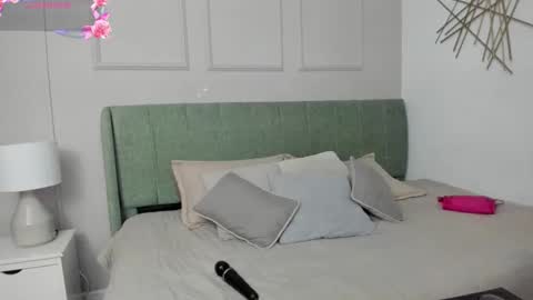 Snapshot of susannewolf_ chatting on 19, 3, 2026 Amelia online show from 19, 3, 2026