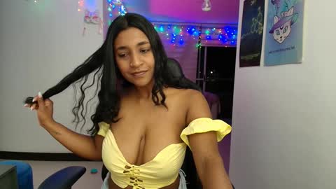 Andrea - Migue online show from 3, 2, 2025