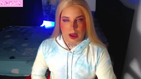 Snapshot of susej_exotic69 chatting on 5, 10, 2025 ale online show from 5, 10, 2025