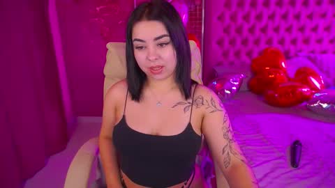 Snapshot of susiewood chatting on 10, 2, 2026 Susie online show from 10, 2, 2026