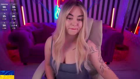 Snapshot of susiewood chatting on 22, 4, 2026 Susie online show from 22, 4, 2026