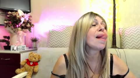 SusiexNoreen online show from 5, 7, 2026