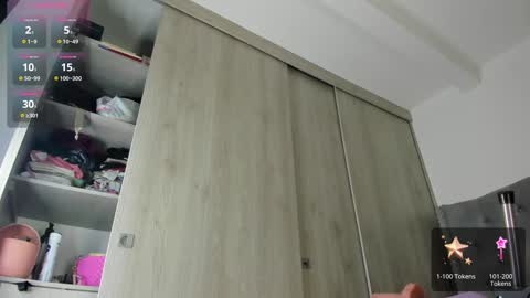 Snapshot of sussan_dream chatting on 7, 1, 2025 Juliana garcia online show from 7, 1, 2025