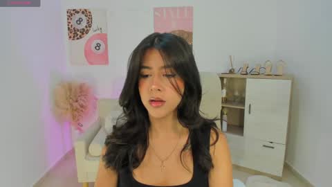 Snapshot of sussan_monroe chatting on 21, 4, 2026 Sussan Monroe online show from 21, 4, 2026