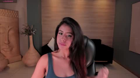 Sussan online show from 24, 2, 2025