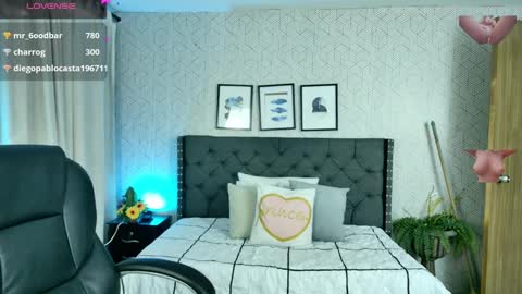 Snapshot of sussy__stone chatting on 26, 12, 2024 online show from 26, 12, 2024