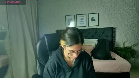 Snapshot of sussy__stone chatting on 7, 1, 2025 online show from 7, 1, 2025