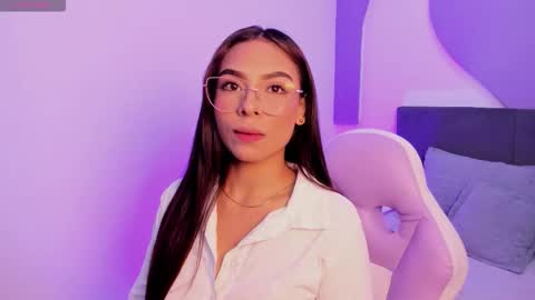 Snapshot of sussy_sweet4u chatting on 6, 11, 2025 sussy_sweet4u online show from 6, 11, 2025