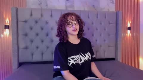 suxan_white online show from 15, 9, 2025