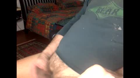 Snapshot of suxgiu chatting on 1, 2, 2025 DownSoul online show from 1, 2, 2025