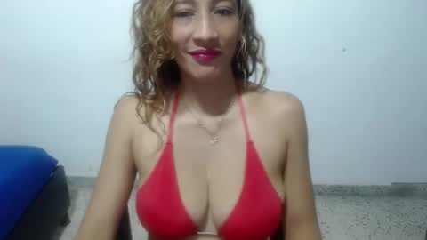 Snapshot of suxxxy_ chatting on 9, 2, 2025 Suxxxy online show from 9, 2, 2025