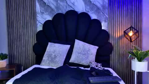 Snapshot of suzie_cox chatting on 22, 9, 2025 suzie_cox online show from 22, 9, 2025