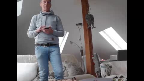 Snapshot of suzisshowboyxl chatting on 22, 12, 2025 Mmaxime1 online show from 22, 12, 2025