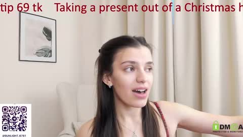 Suzy  next stream  Thursday Friday Saturday online show from 25, 12, 2024