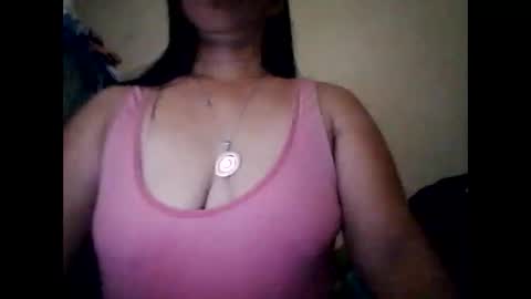 Snapshot of suzzie_hot chatting on 28, 12, 2024 suzzie_hot online show from 28, 12, 2024