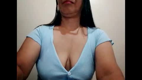 Snapshot of suzzie_hot chatting on 9, 2, 2025 suzzie_hot online show from 9, 2, 2025