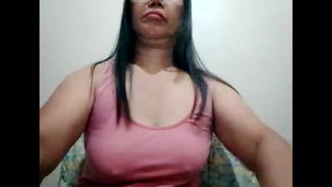 Snapshot of suzzie_hot chatting on 17, 2, 2025 suzzie_hot online show from 17, 2, 2025