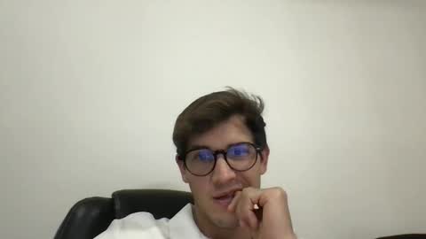 Snapshot of swboymx chatting on 8, 1, 2026 swboymx online show from 8, 1, 2026