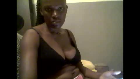 Snapshot of sweaterhot chatting on 2, 6, 2026 sweaterhot online show from 2, 6, 2026