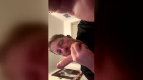Snapshot of swedish30 chatting on 25, 11, 2025 Logan Steele online show from 25, 11, 2025
