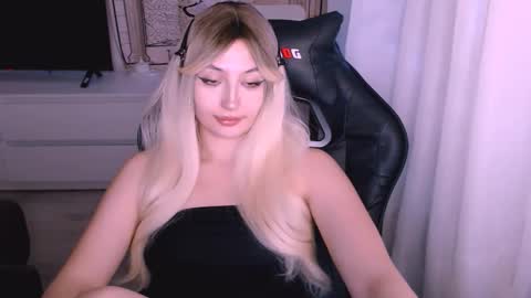 Kate online show from 4, 12, 2025