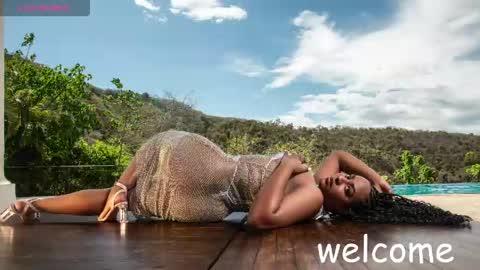 Snapshot of sweer_oshun chatting on 11, 4, 2026 Evangeline online show from 11, 4, 2026