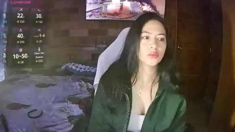 Snapshot of sweet10salome chatting on 4, 6, 2026 sweet10salome online show from 4, 6, 2026