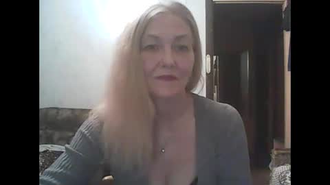 Snapshot of sweet4blonde609 chatting on 23, 12, 2024 sweet4blonde609 online show from 23, 12, 2024