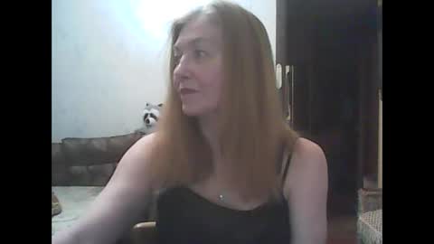 Snapshot of sweet4blonde609 chatting on 4, 12, 2025 sweet4blonde609 online show from 4, 12, 2025