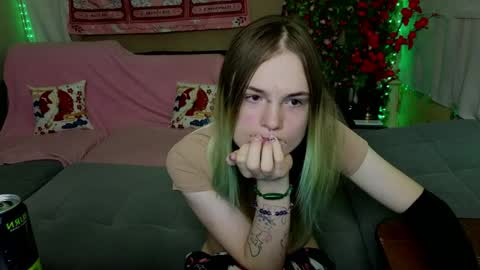 Snapshot of sweet4t chatting on 10, 4, 2026 Haeyang Torry online show from 10, 4, 2026