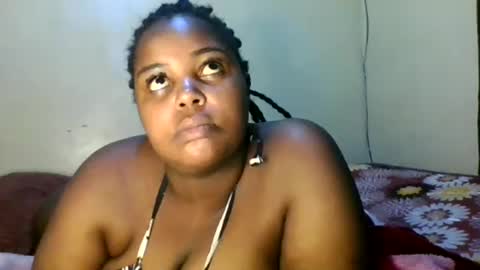 Snapshot of sweet52537 chatting on 27, 2, 2025 sweet52537 online show from 27, 2, 2025