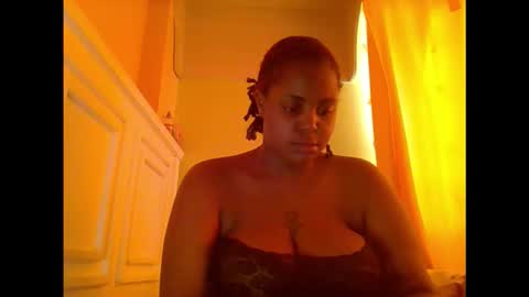 Snapshot of sweet52537 chatting on 1, 11, 2025 sweet52537 online show from 1, 11, 2025