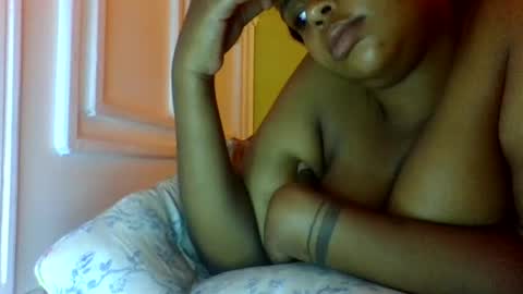 Snapshot of sweet52537 chatting on 2, 7, 2026 sweet52537 online show from 2, 7, 2026