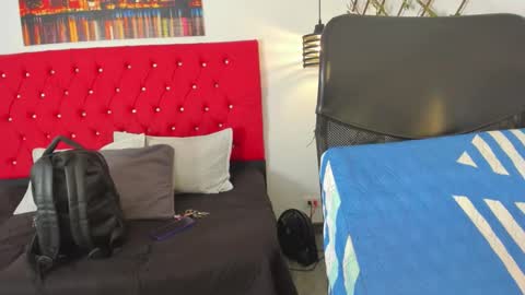 Carolina online show from 28, 9, 2025