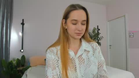 Snapshot of sweet__monica chatting on 7, 8, 2026 Monica GTM 3MoTuWeFrSa 500pm-1000pm online show from 7, 8, 2026