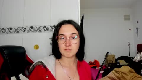 Snapshot of sweet__suck69bitch chatting on 17, 6, 2026 sweet__suck69bitch online show from 17, 6, 2026