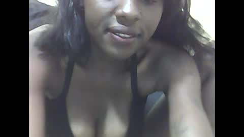 Snapshot of sweet_aaliya chatting on 8, 10, 2025 Aaliya online show from 8, 10, 2025