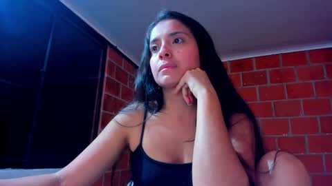 sweet and hot alaia online show from 11, 11, 2025