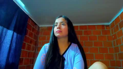 sweet and hot alaia online show from 20, 11, 2025