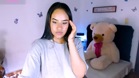 Stephanie online show from 18, 12, 2025