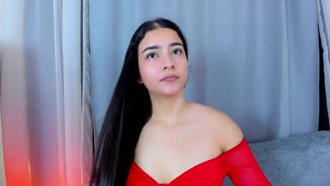 Snapshot of sweet_aura31 chatting on 6, 4, 2026 Aura online show from 6, 4, 2026
