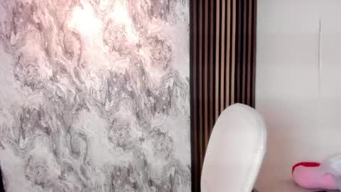 Snapshot of sweet_aura31 chatting on 3, 5, 2026 Aura online show from 3, 5, 2026