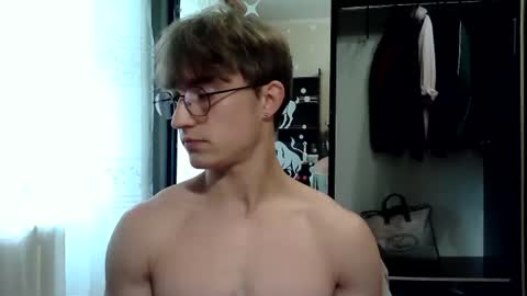 Snapshot of sweet_boy06 chatting on 6, 7, 2026 Sweet boy06 online show from 6, 7, 2026