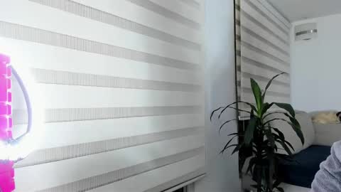 sweet_brunette88 online show from 7, 1, 2025