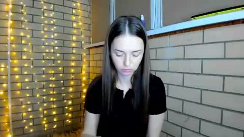 Snapshot of sweet_bun__ chatting on 23, 6, 2026 Christina online show from 23, 6, 2026