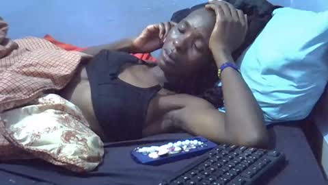 sweet_candie01 online show from 21, 5, 2026